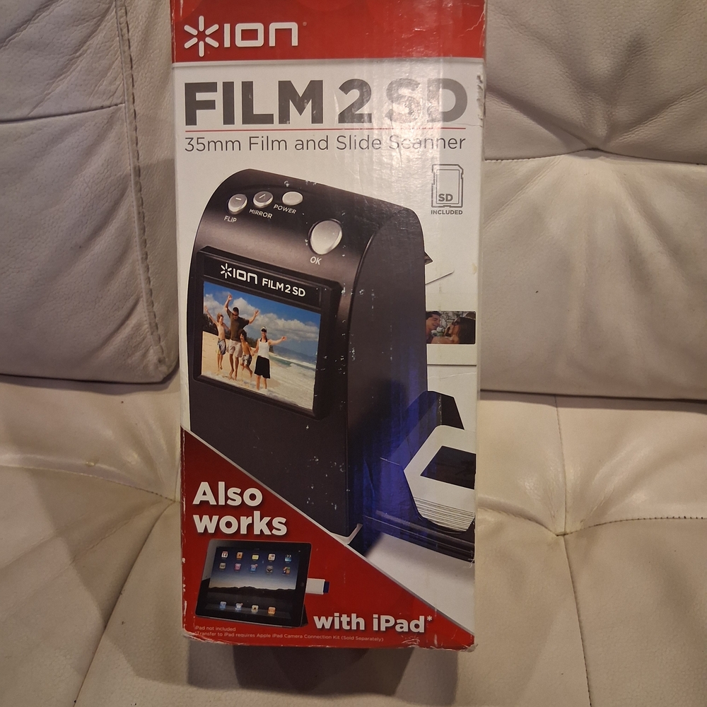 Film 2 SD 35mm Film and Slide Scanner - Black